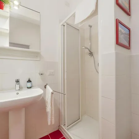 Likehome - Via Crema Milan