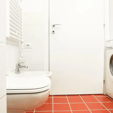 Likehome - Via Crema Milan